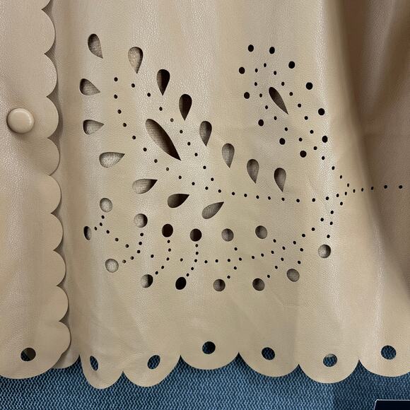 Marc New York Women's Faux Leather Cut Out Design Raw Edge Beige Jacket Size L - Picture 5 of 13